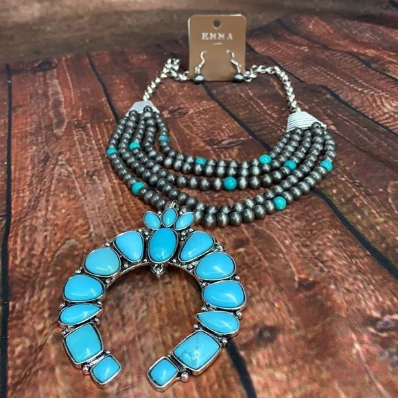 Silver and Turquoise Squash Blossom Necklace NWT - Picture 6 of 9